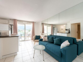 Apartment Turquoise-10 by Interhome